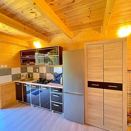 Letniskowe - Lesne Zacisze *