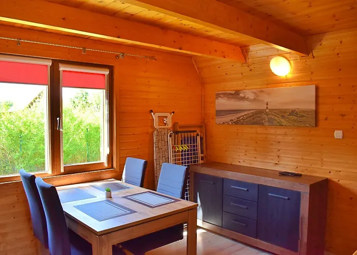 Letniskowe - Lesne Zacisze Lodge Jaroslawiec